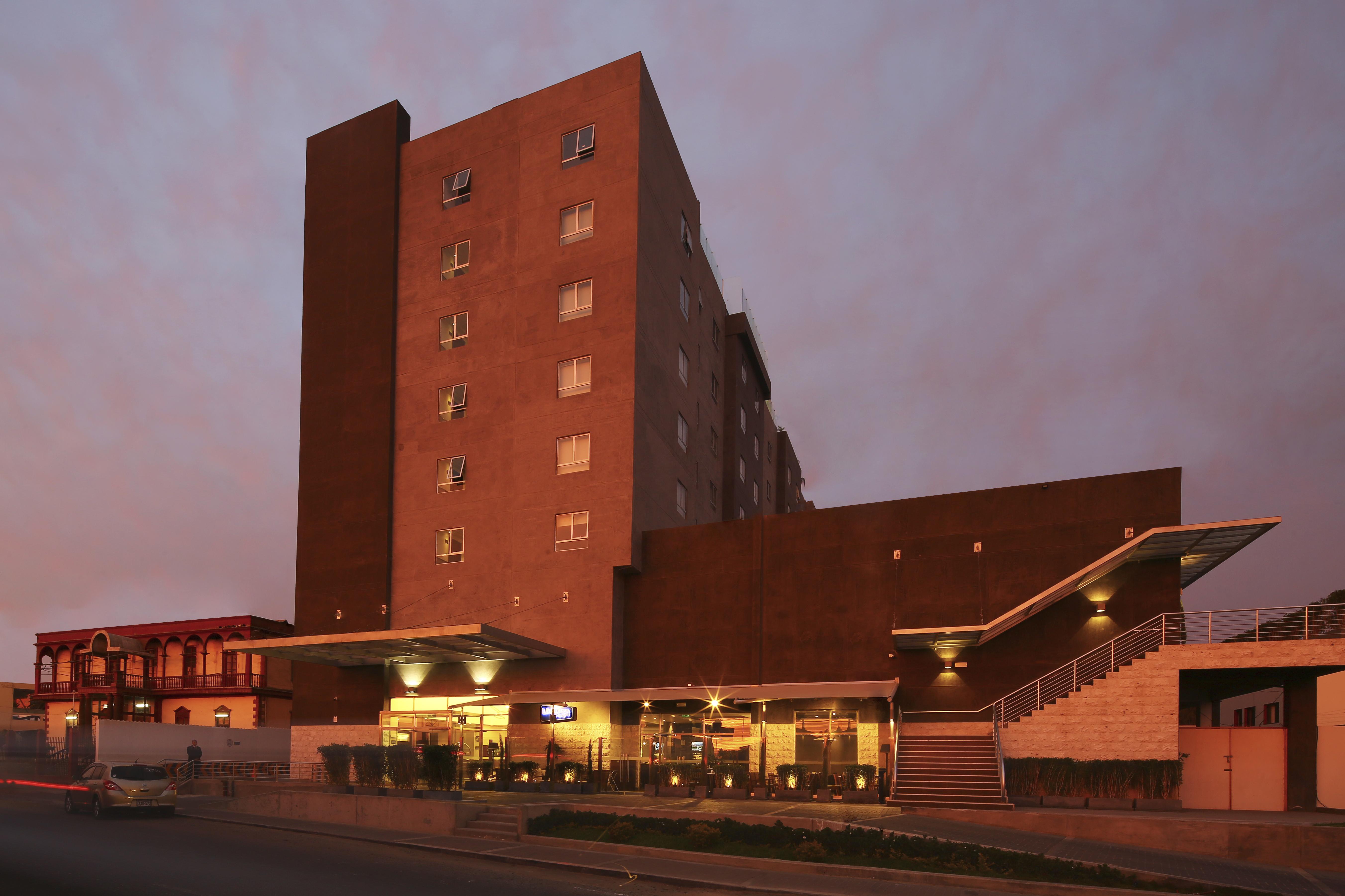 Casa Andina Select Tacna Hotel Exterior photo